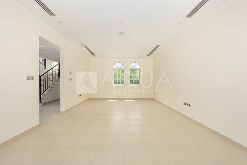 8 VOT | Private Garden | Maid's | Close to Park