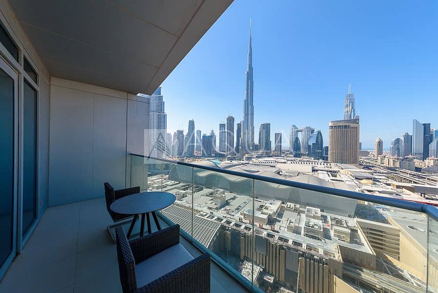 Stunning | Burj Khalifa and Fountain Views