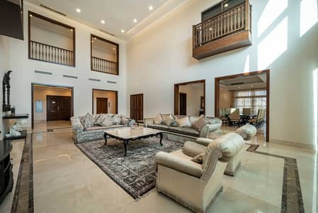 5 Bedroom Penthouse for Sale in Palm Jumeirah, Dubai - Exclusive | Private Pool | Full Sea View | Duplex