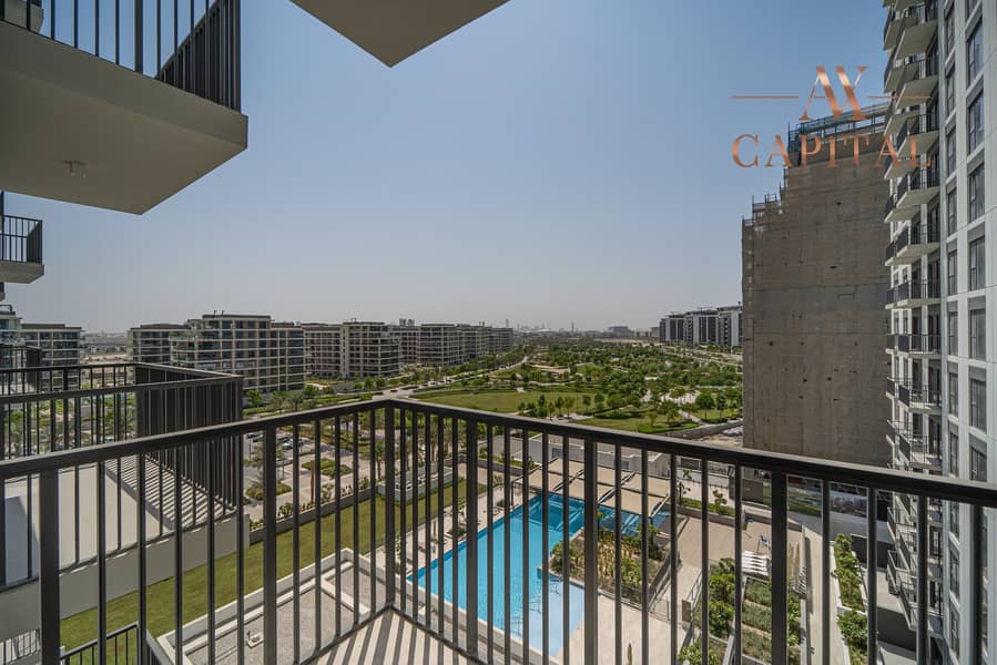 12 Brand New | Park&Pool View | Bright Apartment