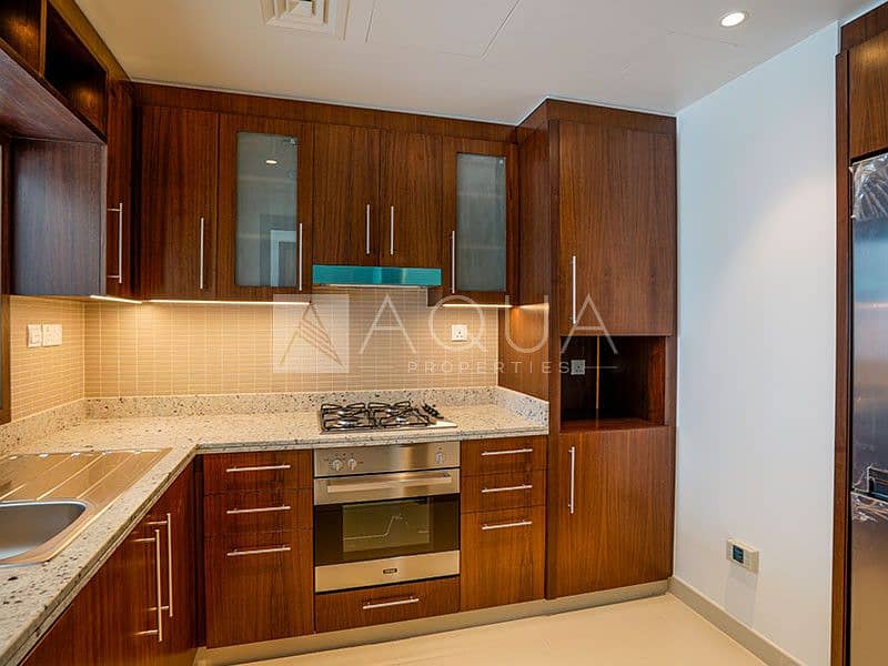 7 Spacious | 01 Series | City View | Great Deal