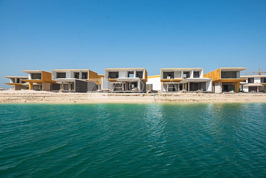 3 Amazing Beach Front Villa in the World Islands