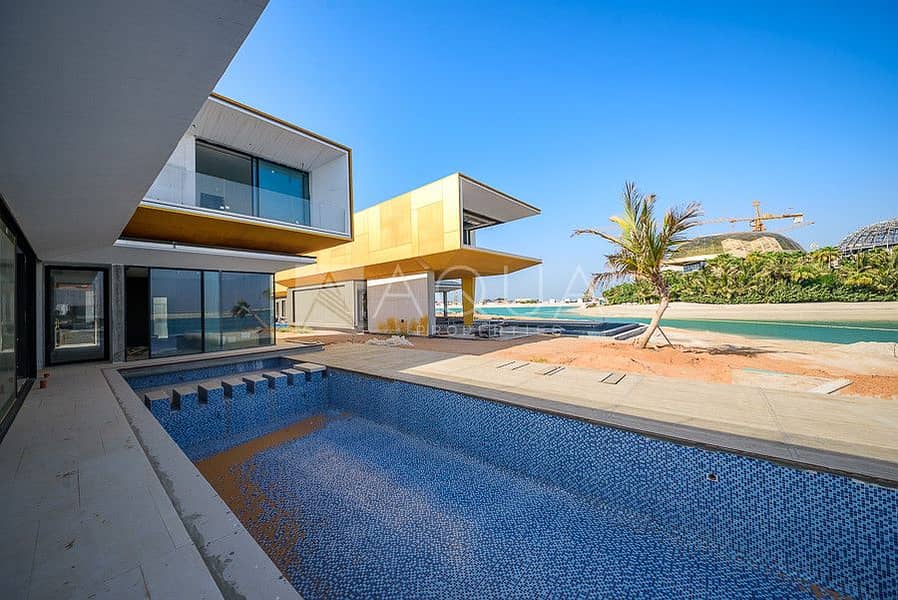 6 Amazing Beach Front Villa in the World Islands