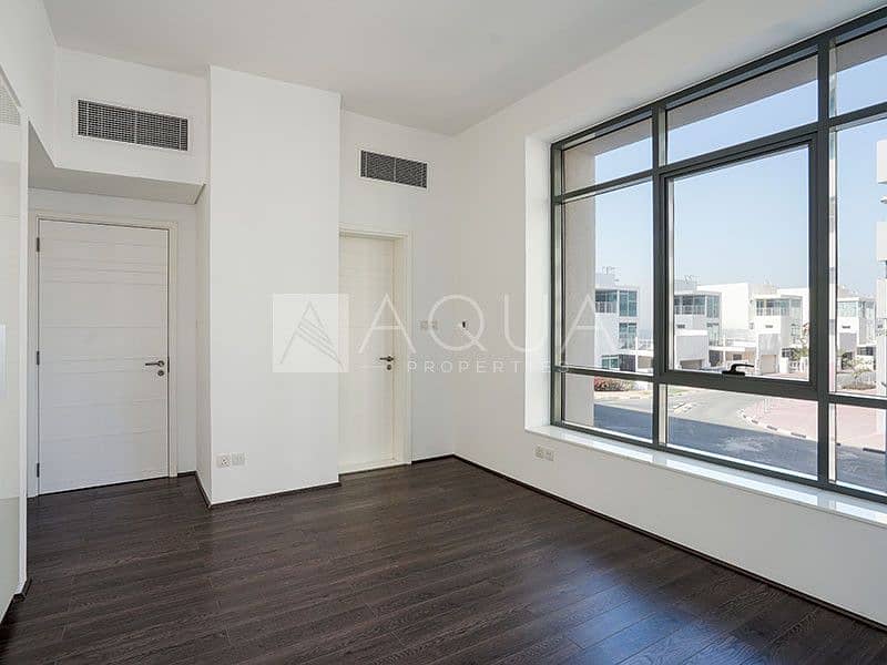 4 Elegant Unit | Parquet Flooring | Rented