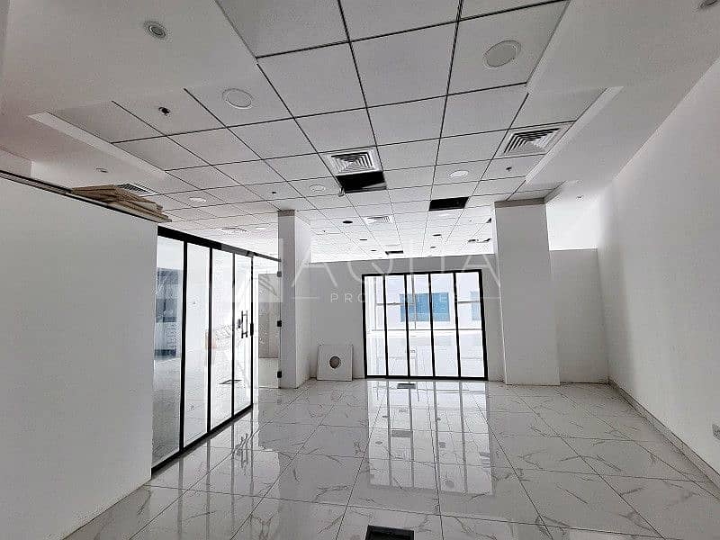 3 Fitted office | Next metro station | SZR