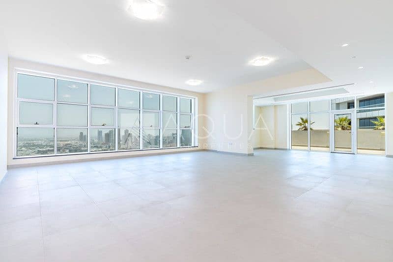 Luxury Penthouse | Great View | Unfurnished