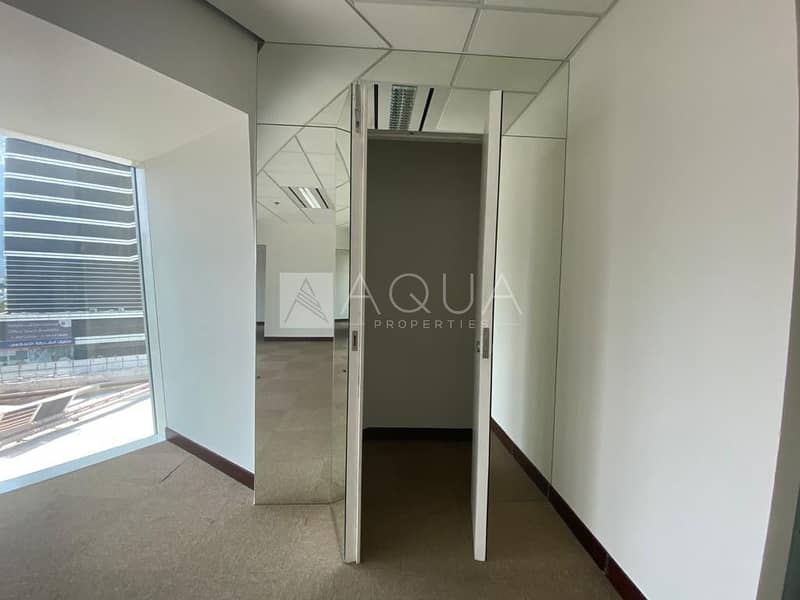 4 Nice office | Fitted | near metro | SZR.