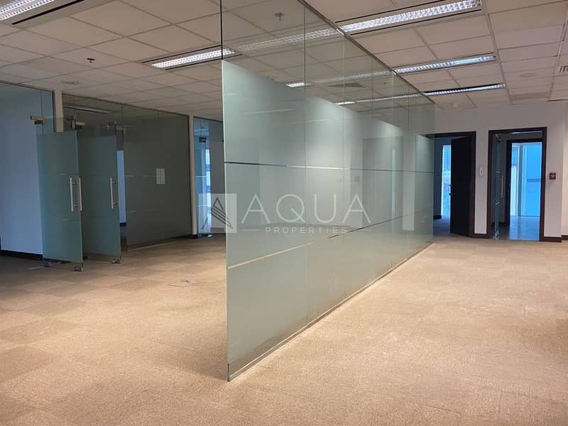 5 Nice office | Fitted | near metro | SZR.