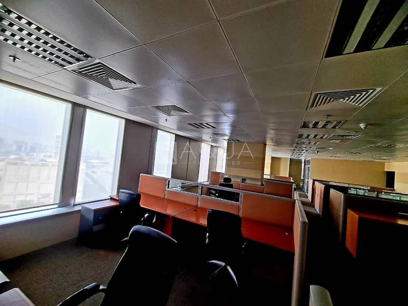 14 Good deal | Furnished | Partitioned office
