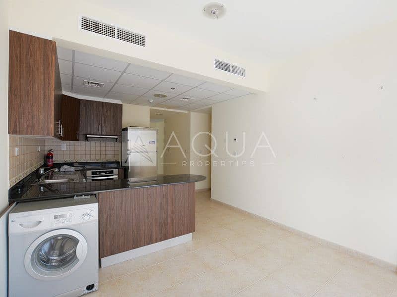 3 Immaculate Unit | High Floor | Available