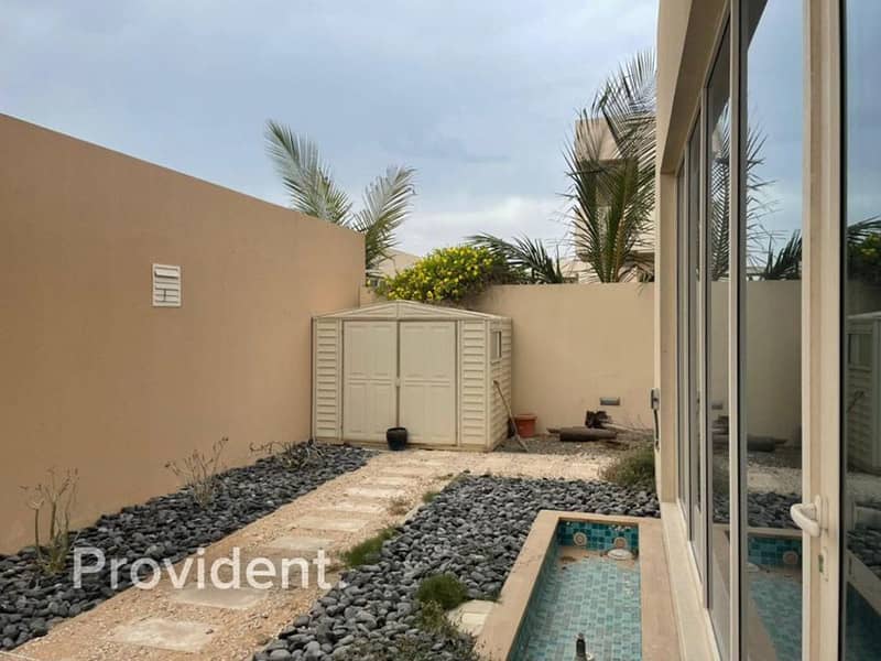 20 Large Plot | Private Pool | 5 BR Villa for Sell