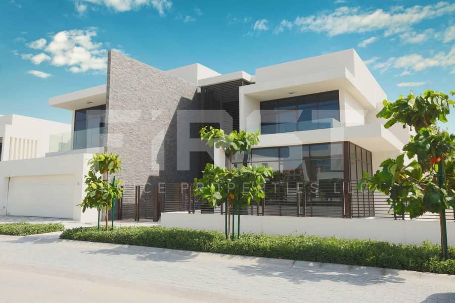 Experience Living in Saadiyat | Call and Inquire Now.