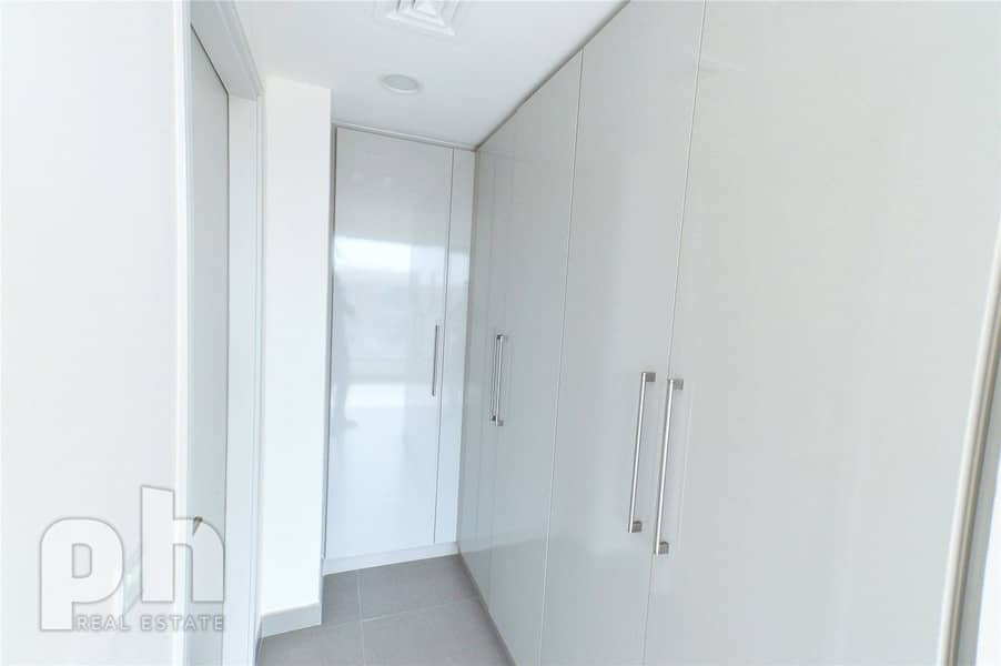 8 Corner Unit | Close To Pool | Amazing Location