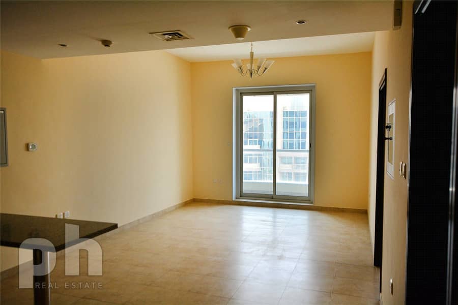 2 | One Bedroom | Sea View | Unfurnished |