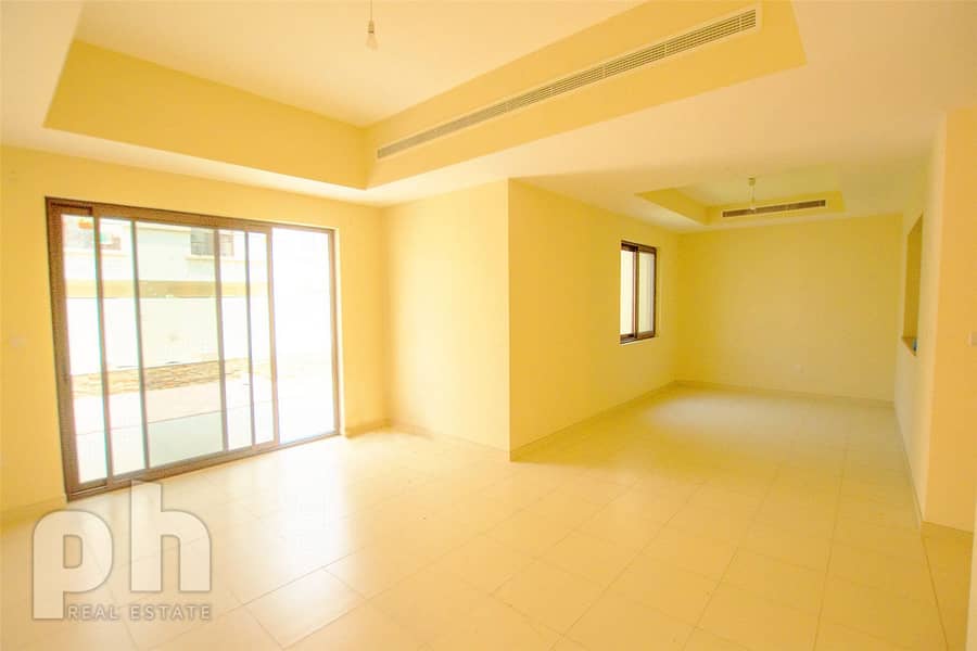 4 Type 2M | Vacant | Close to pool and park