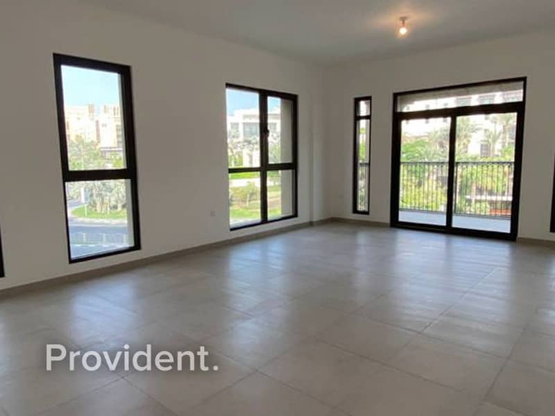 Spacious Unit | Selling Original price Spacious Unit | Selling Original price