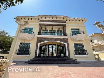فیلا 5 غرف نوم للبيع في الصفا، دبي - Exclusive | Elegantly Styled Villa | Huge