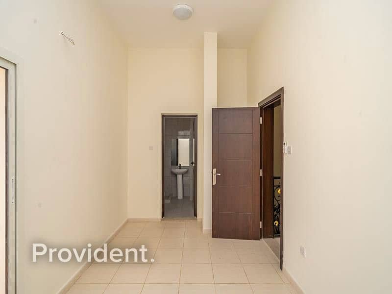 4 Huge Units | 19 Rooms | Staff Accommodation