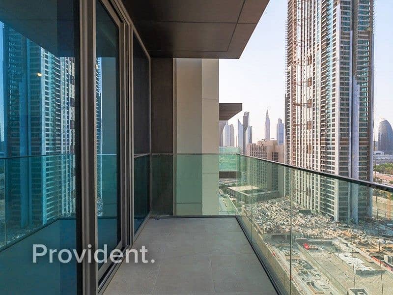 11 High Floor | Connected to Dubai Mall