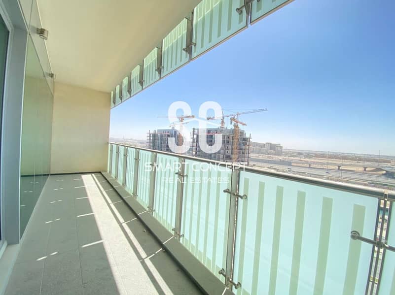 Great Deal | Luxury living | Balcony With Canal View