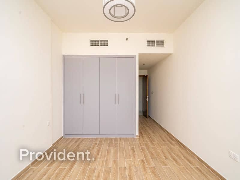 16 Front Facing 2Bed | Panoramic View