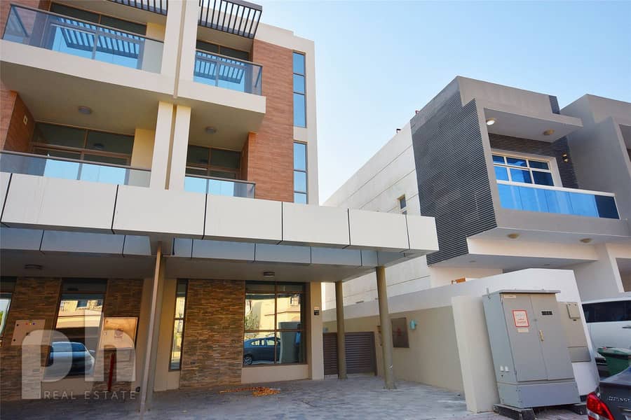 Brand New - 5 Bed Townhouse - Landscaped