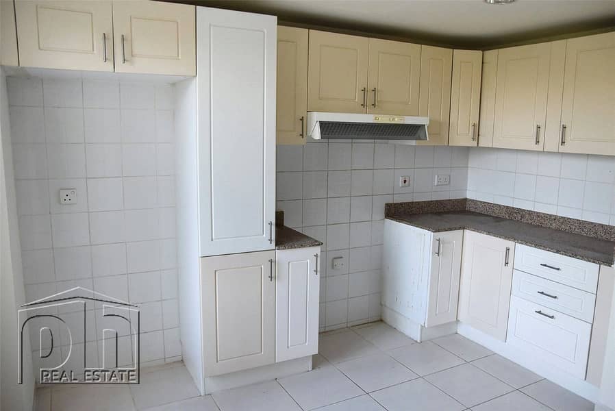 6 Close to Souk | Good Condition | Tenanted
