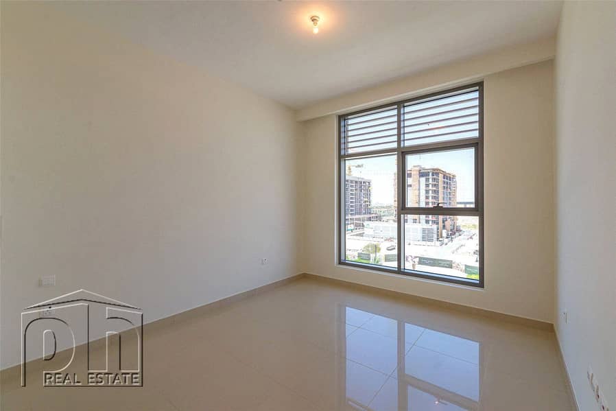 Mid to High Floor | 3 BR + Maids |  Pool View