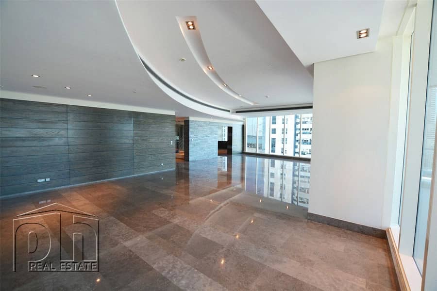2 VIP | Luxury Building | Sea View | Available