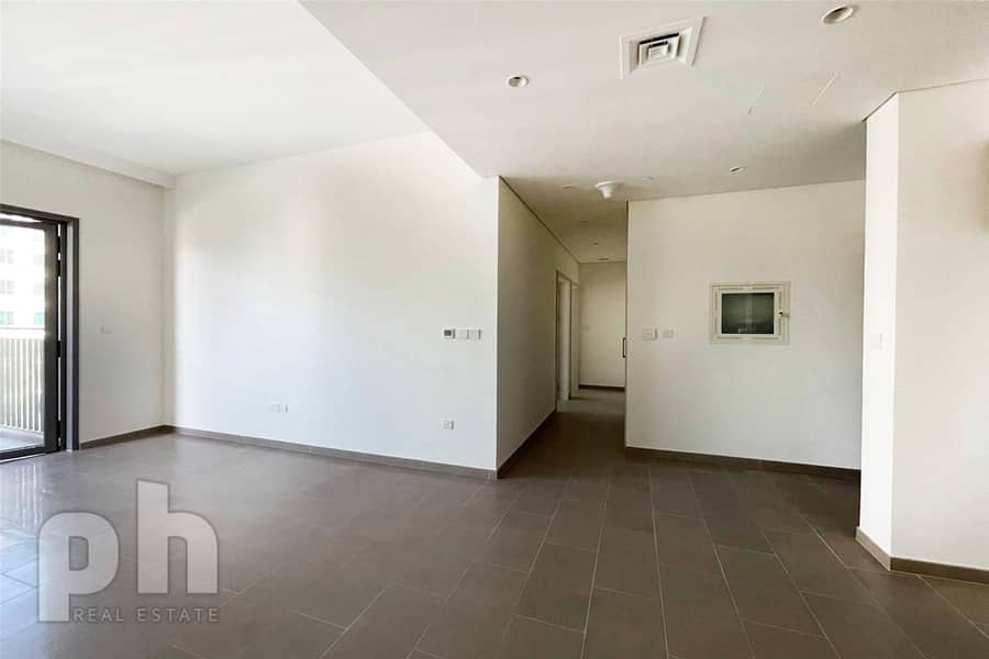 Community View | 2 Bedrooms | High Floor Apt.