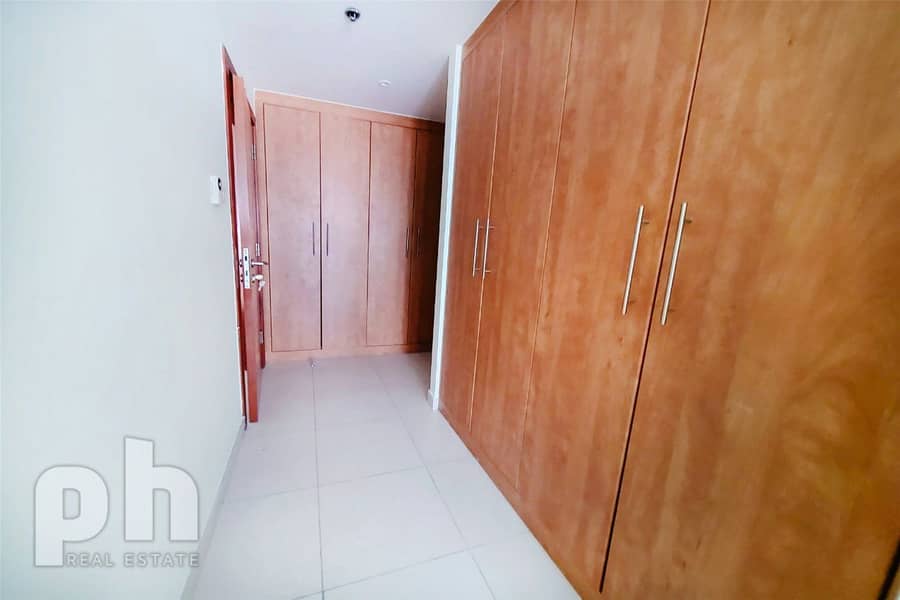 8 Fully Furnished | 2 Bed | Swimming Pool