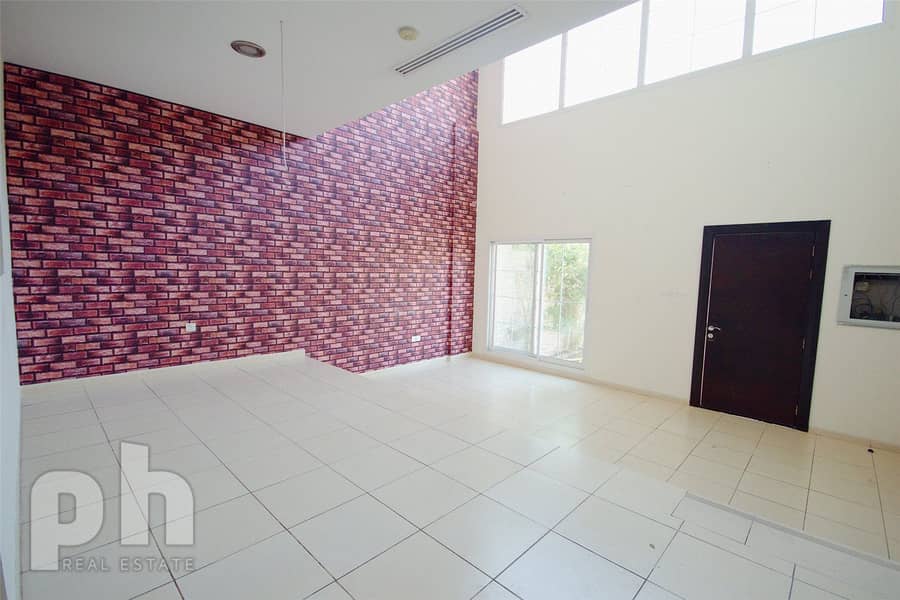 3 Large 4 Bed | Basement | Vacant | Balcony