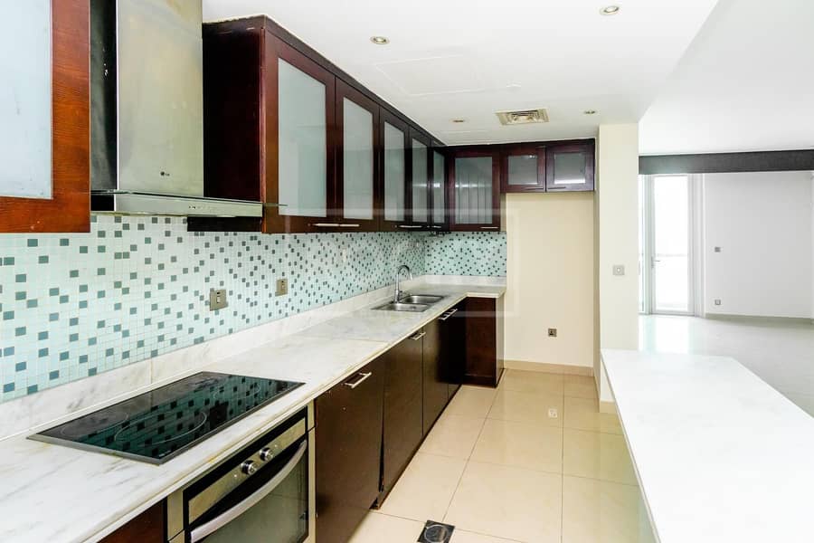 4 Spacious 1Bed | Road View | Business Bay