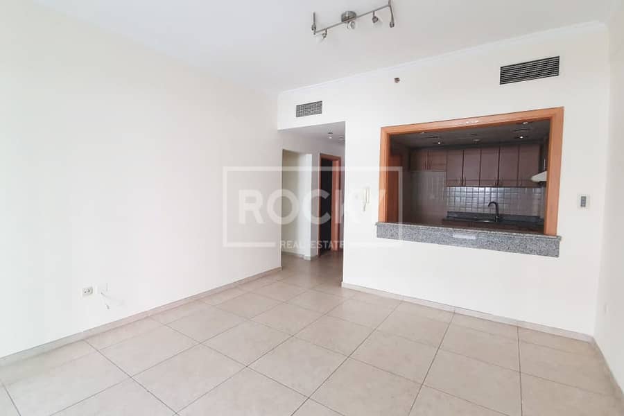 8 Good ROI|1 Bed|Lower Floor|with Laundry