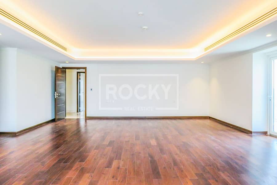 22 Brand New | 4 Bed Penthouse | plus Maids
