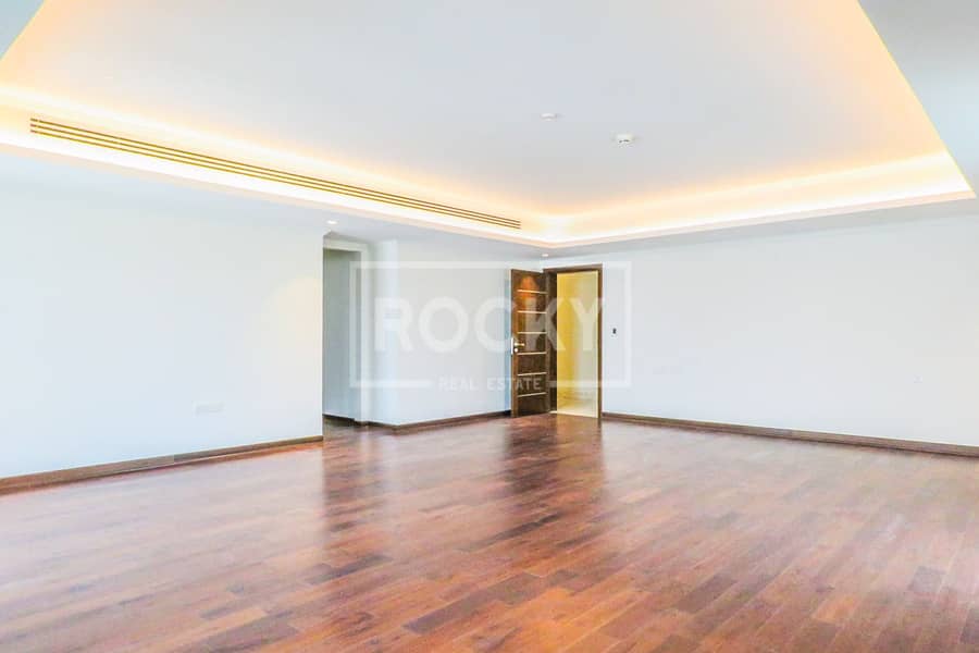 23 Brand New | 4 Bed Penthouse | plus Maids
