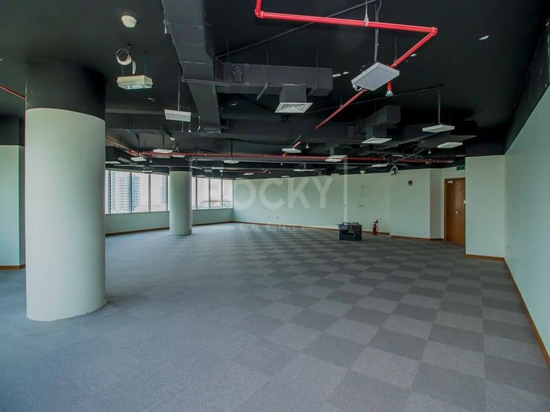 2 Fitted Office | Middle Floor | 2 Parking