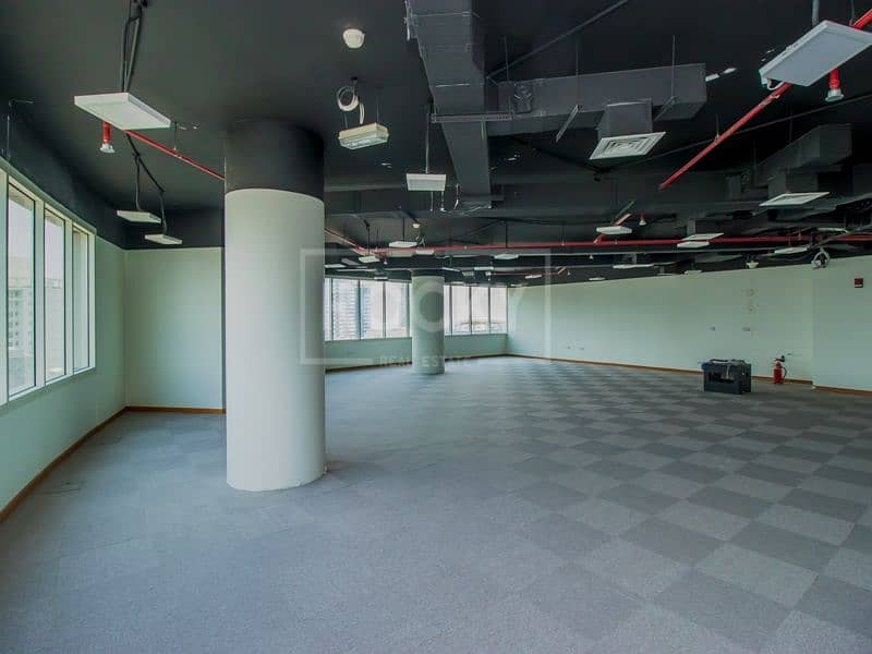 10 Fitted Office | Middle Floor | 2 Parking