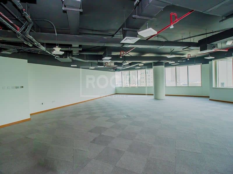 16 Fitted Office | Middle Floor | 2 Parking