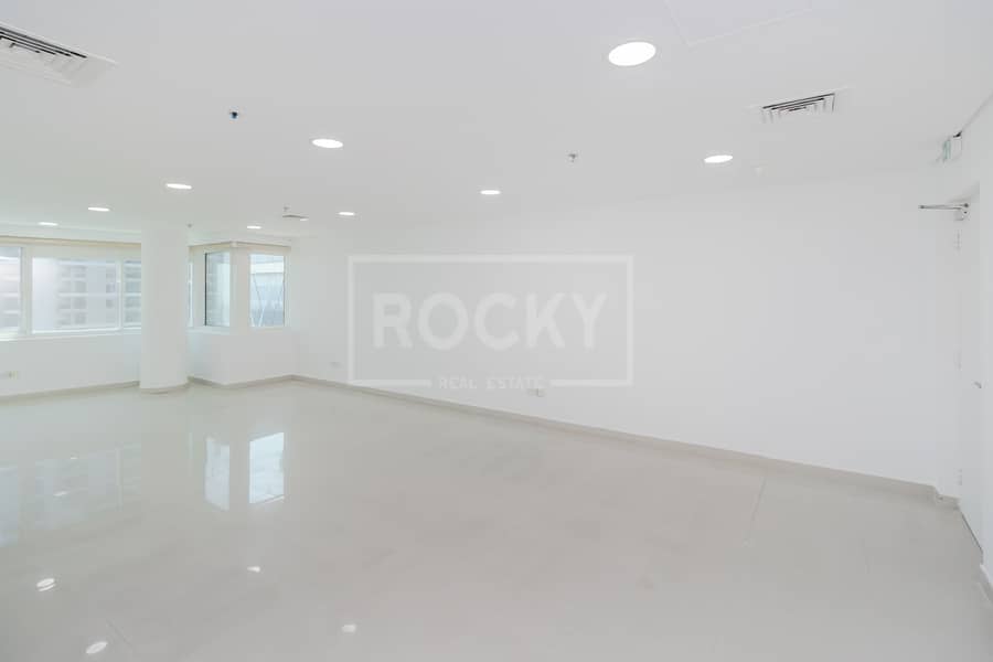 4 Spacious Fitted|Open Layout|Close to Metro|DMCC