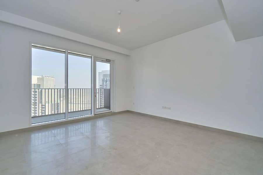 6 High-Floor | Park View | Laundry Room