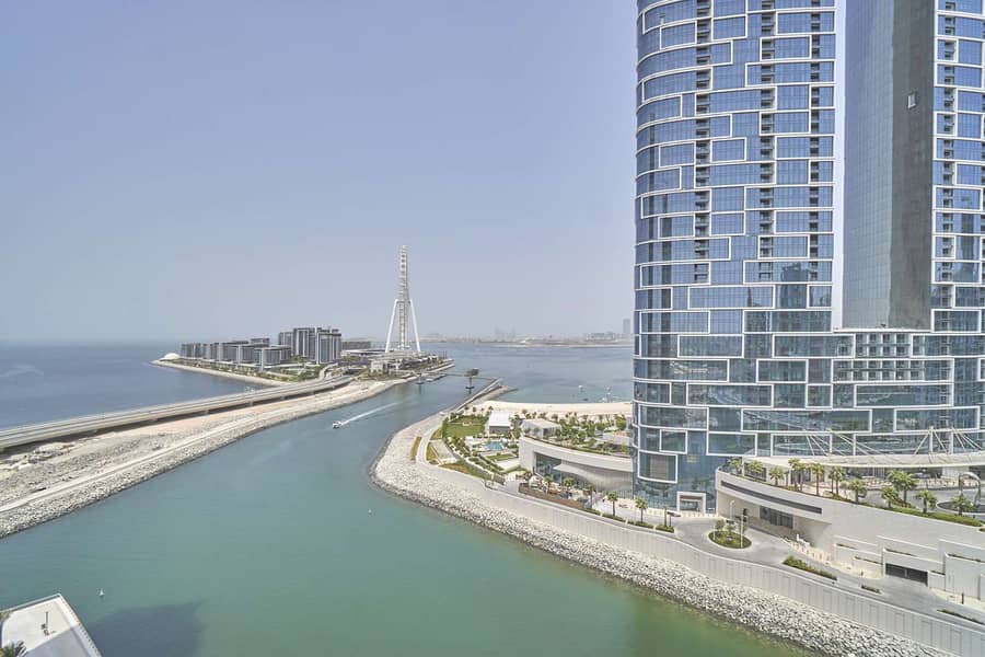 Mid-Floor Unit with Bluewaters and Marina View