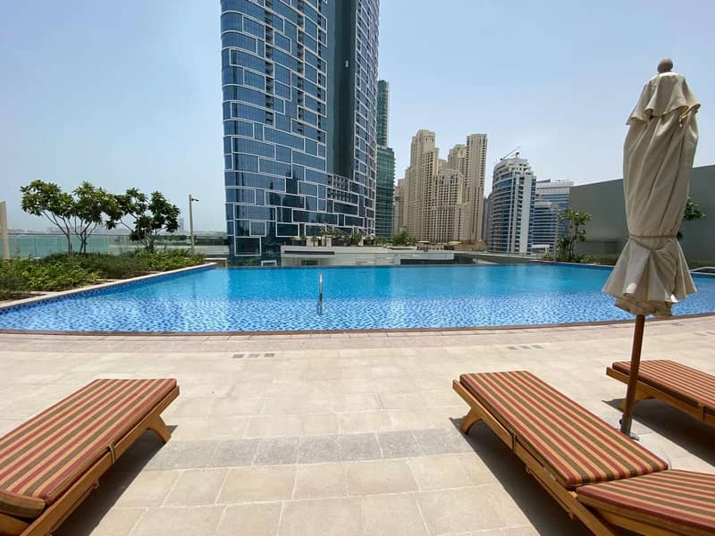 17 Mid-Floor Unit with Bluewaters and Marina View