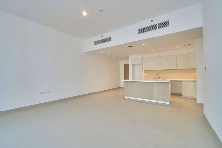 6 Brand New Apartment on a Low Floor