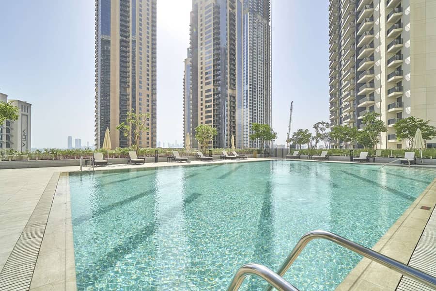 13 One-Bedroom Flat in Creek Horizon Tower Brand New