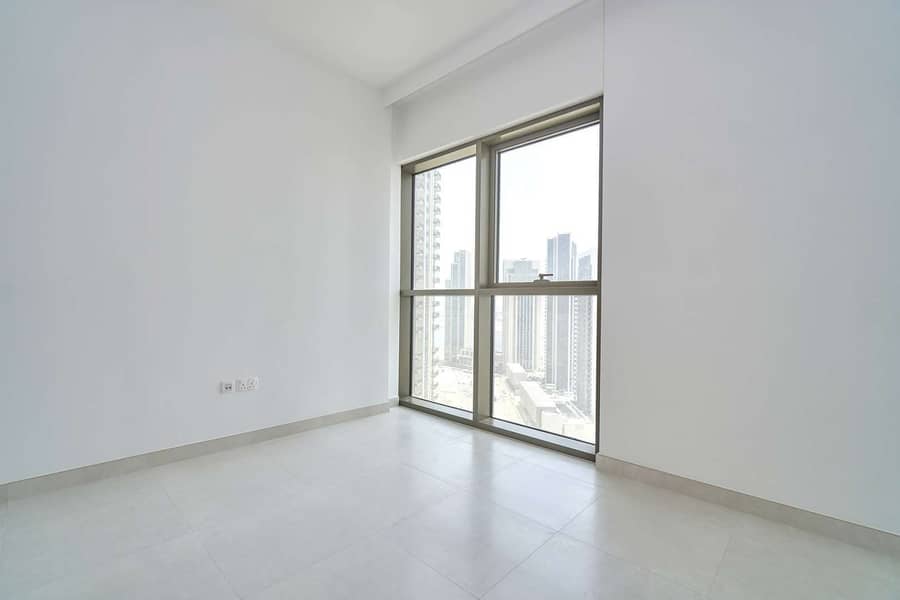 7 Stunning Apartment With Views of Downtown Dubai