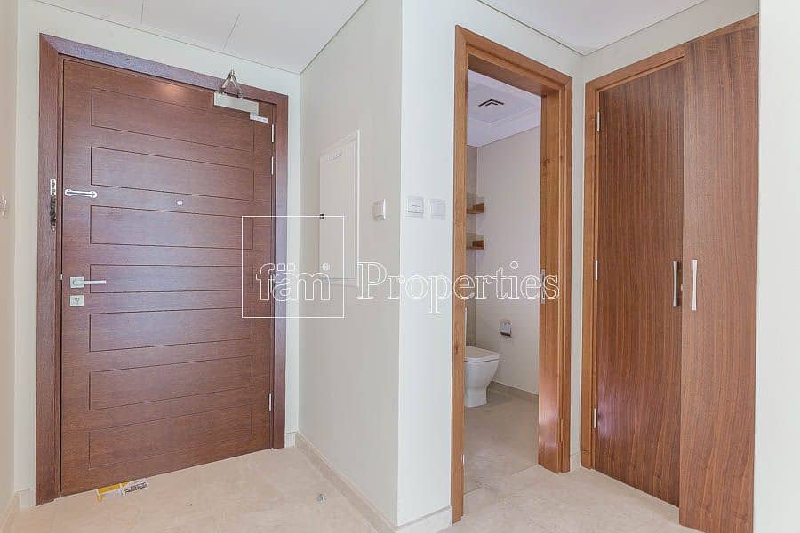 7 Vibrant Community |Large Space |Near dubai Mall