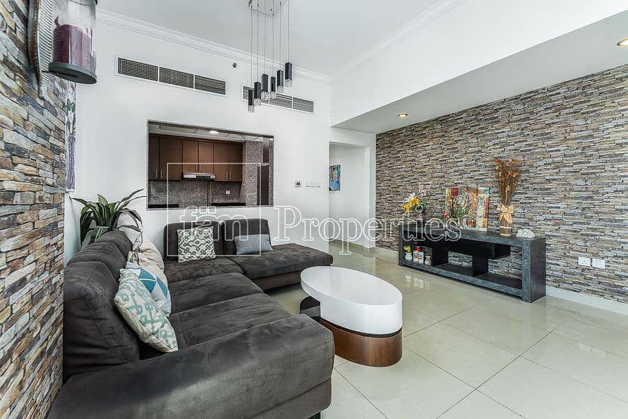 4 Fully furnished | High floor | Canal view