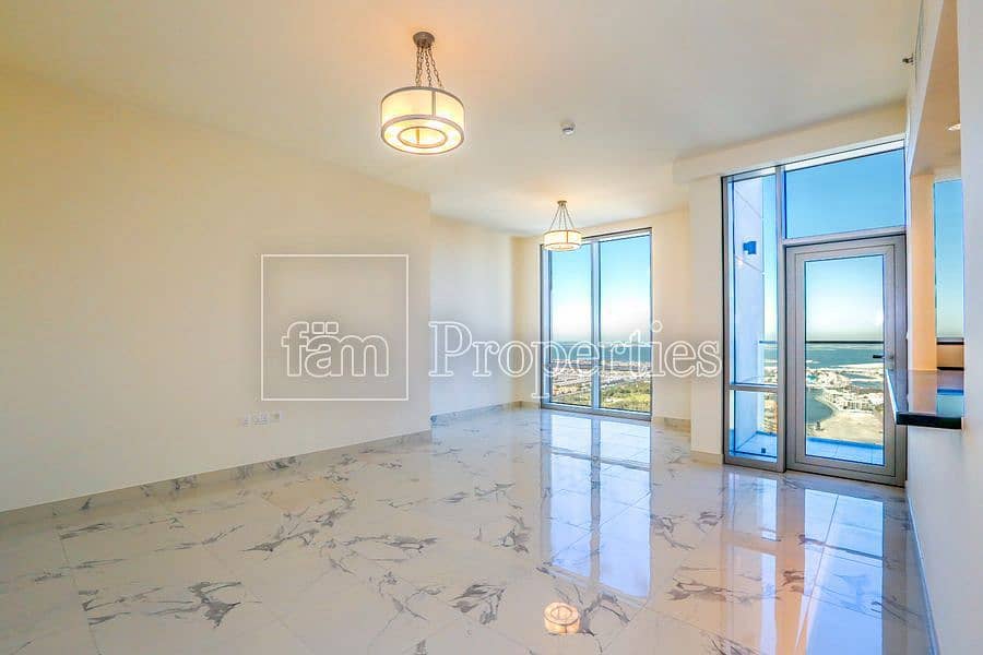 3 High Floor Apartment with Stunning Views