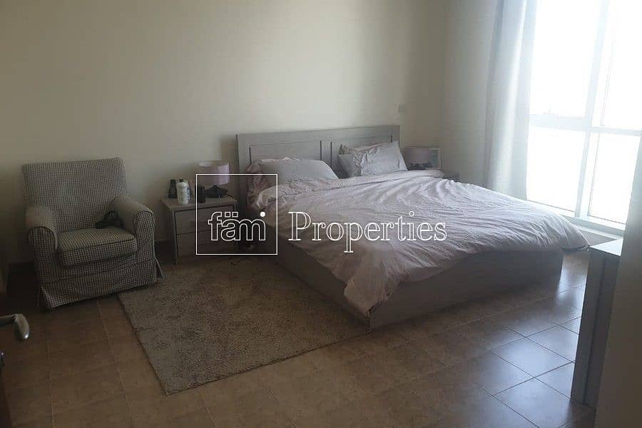 3 Massive and Attractive 1 Bedroom Apartment
